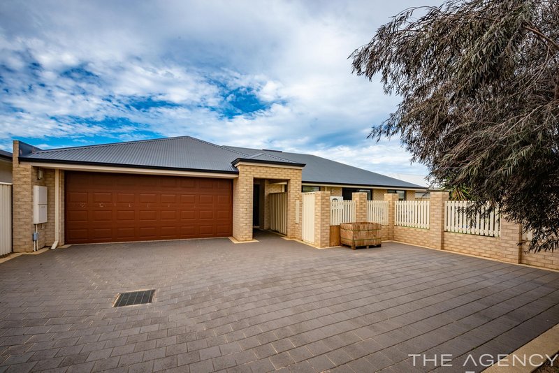 250C Place Road, Wonthella WA 6530