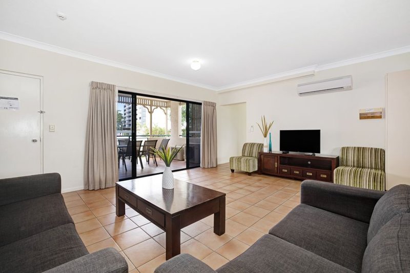 Photo - 2/51-55 Palmer Street, South Townsville QLD 4810 - Image 2