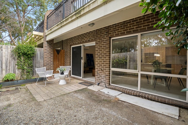 Photo - 25/1 Bellevue Avenue, Doncaster East VIC 3109 - Image 5