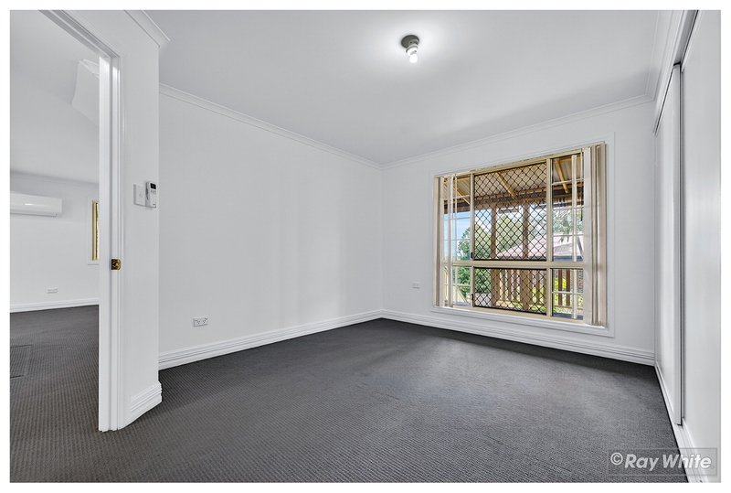 Photo - 2/51 Bishop Street, The Range QLD 4700 - Image 13