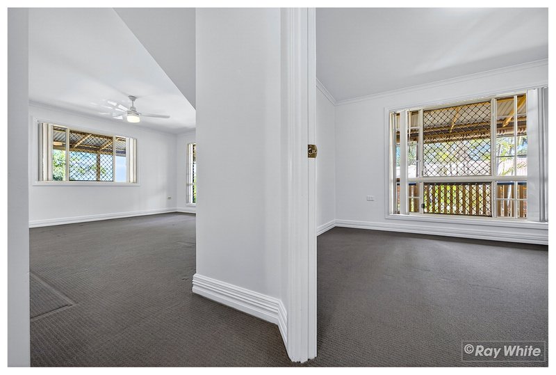 Photo - 2/51 Bishop Street, The Range QLD 4700 - Image 16