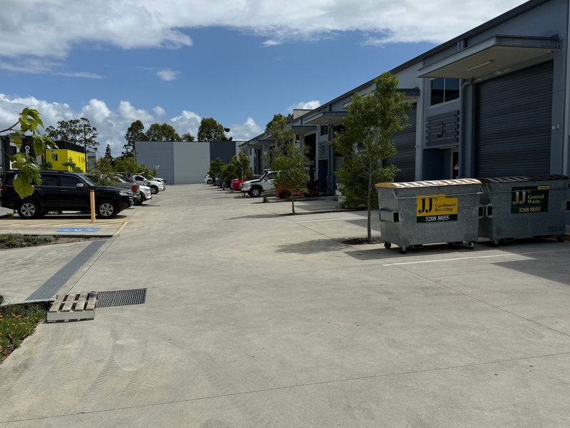 Photo - 2/51 Cook Court, North Lakes QLD 4509 - Image 3