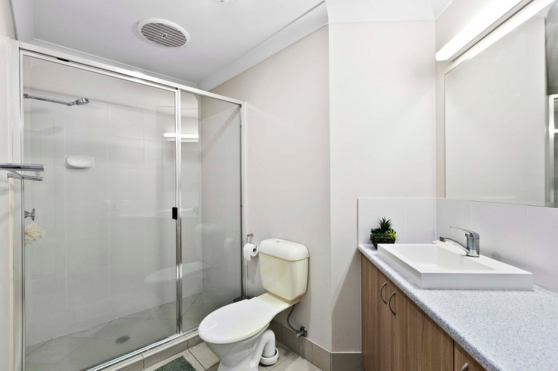 Photo - 25/1 Ibis Boulevard, Eli Waters QLD 4655 - Image 11