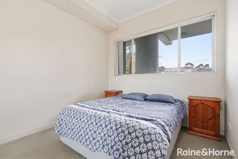 Photo - 2/51 King Street, St Marys NSW 2760 - Image 5