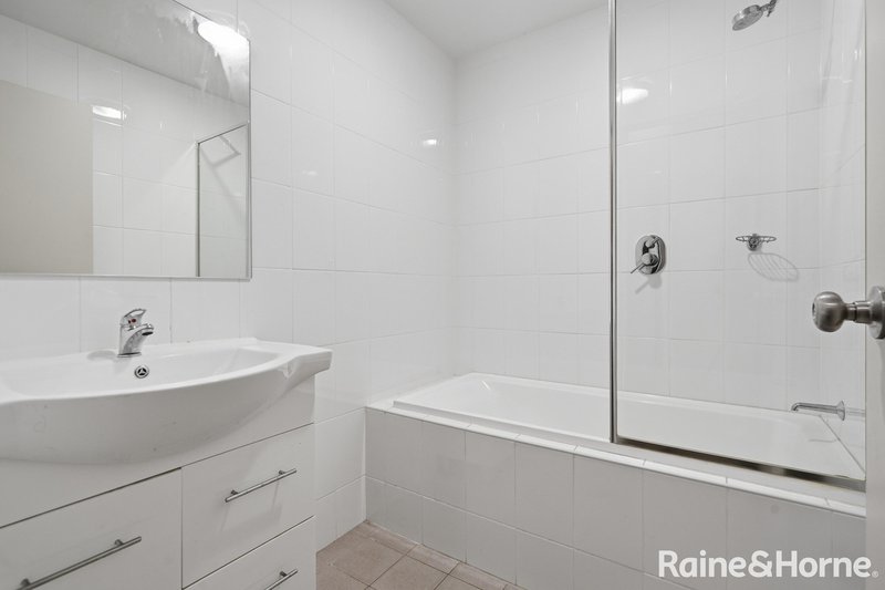 Photo - 2/51 King Street, St Marys NSW 2760 - Image 7