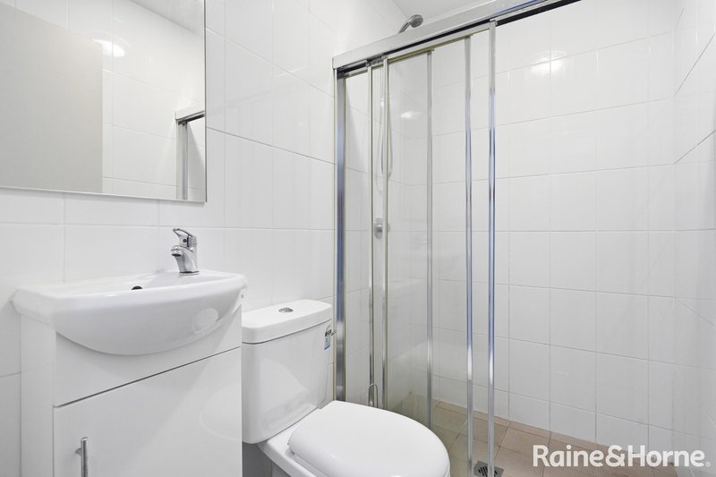 Photo - 2/51 King Street, St Marys NSW 2760 - Image 8