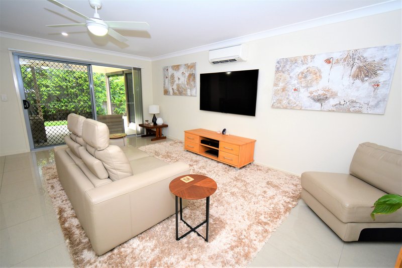 Photo - 2/51 Lacey Road, Carseldine QLD 4034 - Image 2