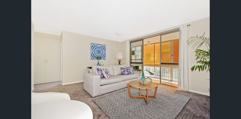 Photo - 2/51 Rialto Street, Coorparoo QLD 4151 - Image 7