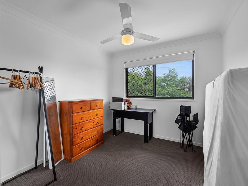 Photo - 2/51 River Road, Bundamba QLD 4304 - Image 11