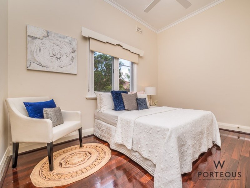 Photo - 251 Salvado Road, Floreat WA 6014 - Image 3