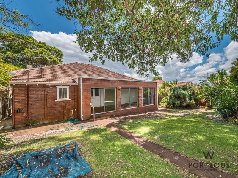 Photo - 251 Salvado Road, Floreat WA 6014 - Image 11