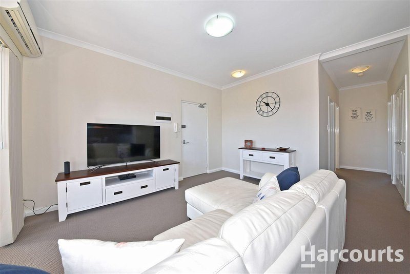 Photo - 25/1 Spinebill Loop, Joondalup WA 6027 - Image 7
