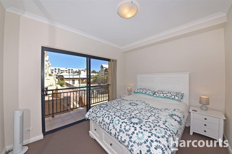 Photo - 25/1 Spinebill Loop, Joondalup WA 6027 - Image 8