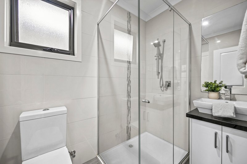 Photo - 2/51 Stenhouse Avenue, Brooklyn VIC 3012 - Image 12