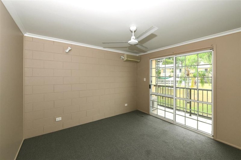 Photo - 25/11 Island Drive, Cannonvale QLD 4802 - Image 3