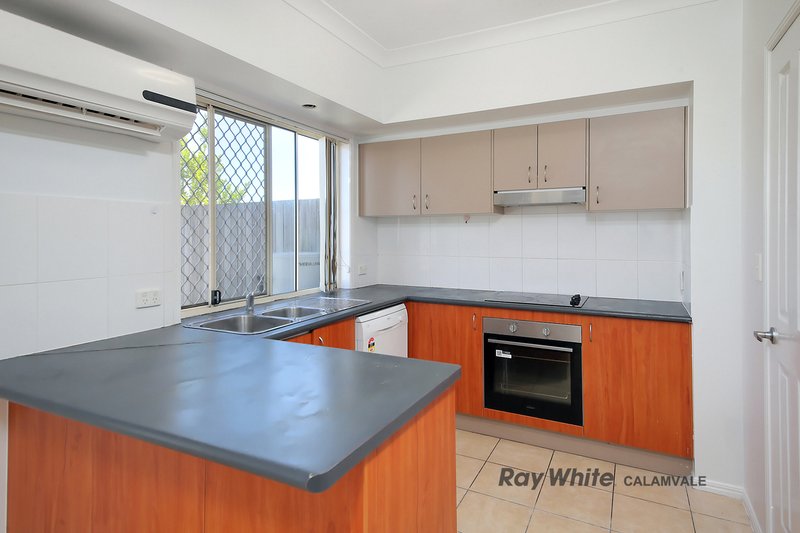 Photo - 25/11 Pyranees Street, Calamvale QLD 4116 - Image 4