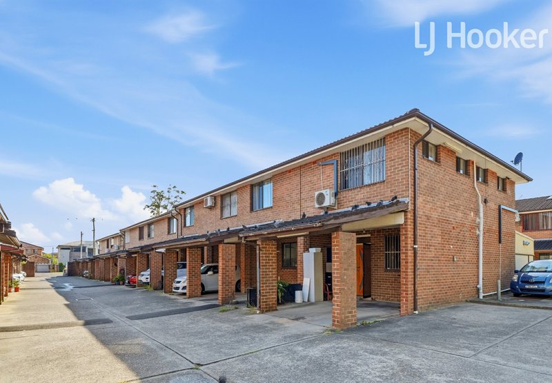 Photo - 25/12-18 St Johns Road, Cabramatta NSW 2166 - Image 2