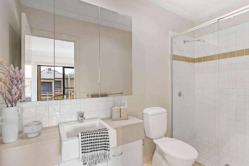 Photo - 25/124-136 Mason Street, Newport VIC 3015 - Image 6