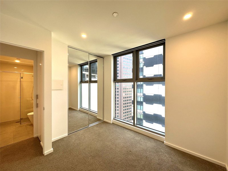 Photo - 2512/81 City Road, Southbank VIC 3006 - Image 7