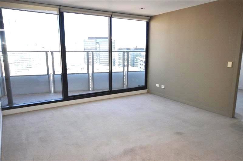 2512A/100 Harbour Esplanade, Docklands VIC 3008