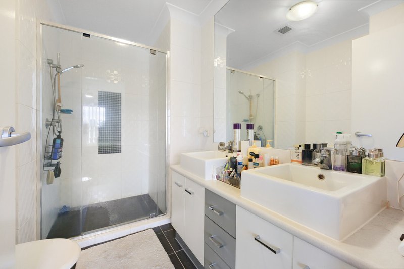 Photo - 25/15-17 Lloyd Street, Southport QLD 4215 - Image 10