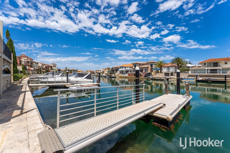 Photo - 25/18 Port Quays , Wannanup WA 6210 - Image 3