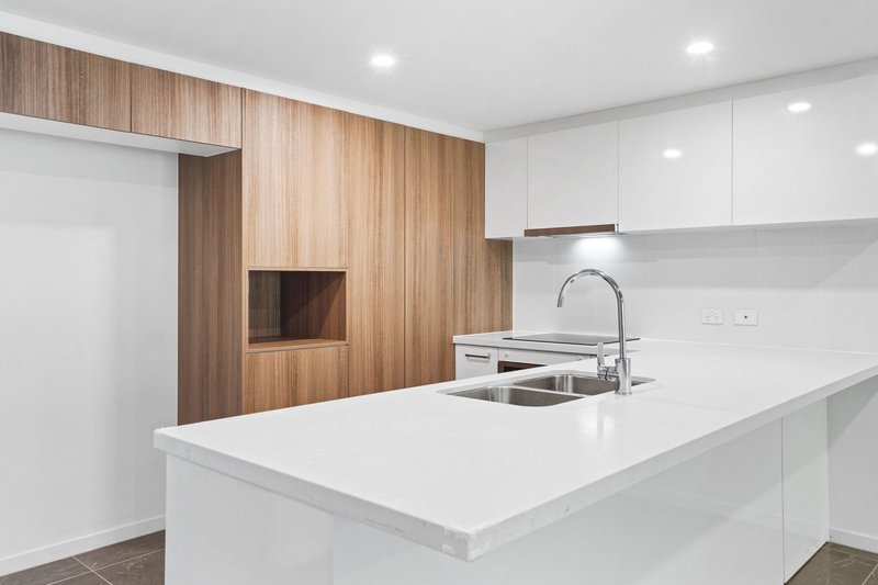 Photo - 25/18 Tian Crescent, Upper Coomera QLD 4209 - Image 3