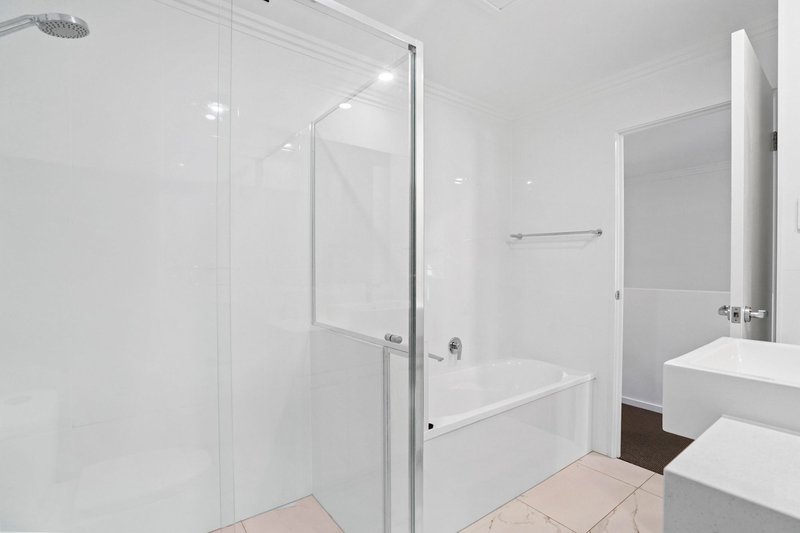 Photo - 25/18 Tian Crescent, Upper Coomera QLD 4209 - Image 9