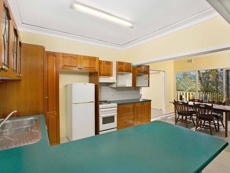 Photo - 252 Barrenjoey Road, Newport NSW 2106 - Image 6