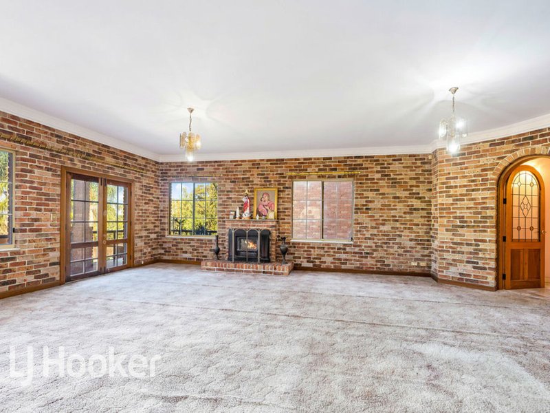 Photo - 252 Campbelltown Road, Denham Court NSW 2565 - Image 12