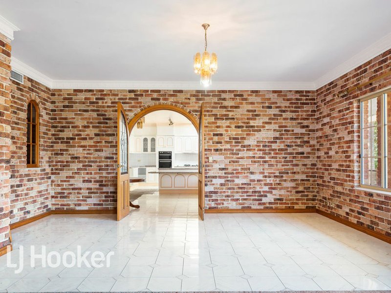 Photo - 252 Campbelltown Road, Denham Court NSW 2565 - Image 13