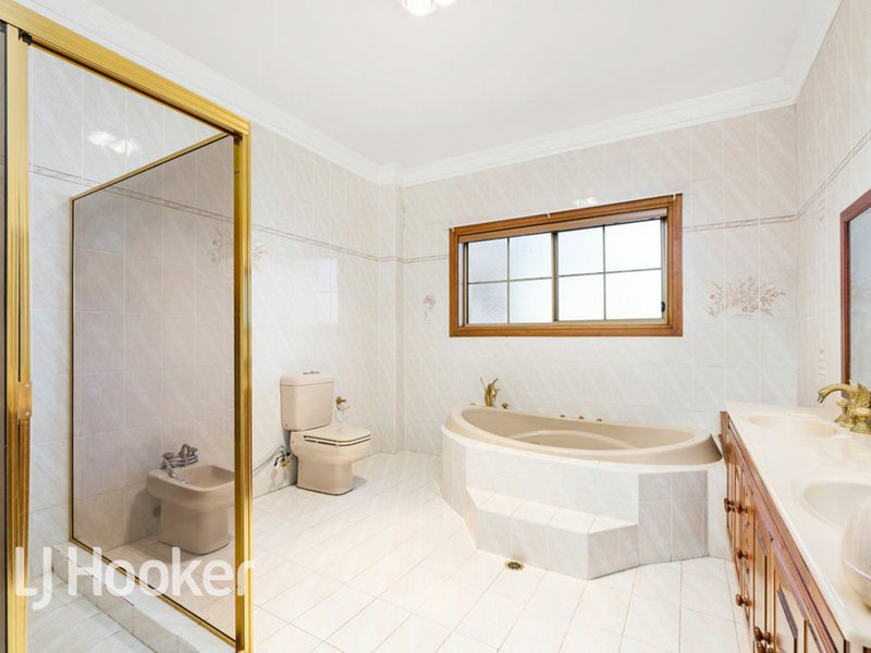 Photo - 252 Campbelltown Road, Denham Court NSW 2565 - Image 16