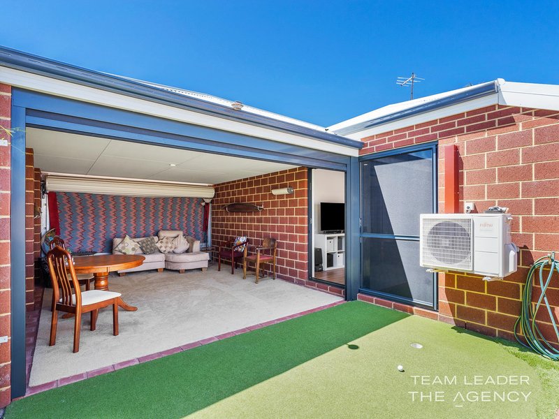 Photo - 2/52 Gibson Street, Mandurah WA 6210 - Image 11