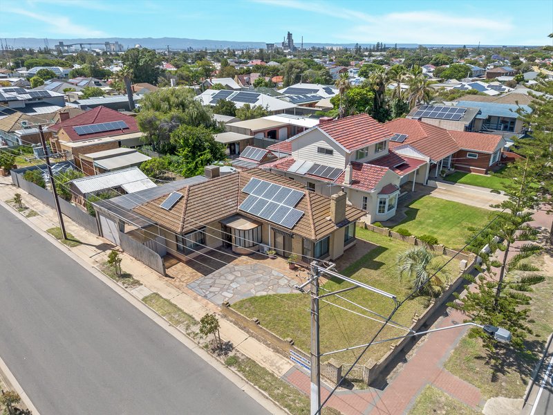 Photo - 252 Lady Gowrie Drive, Largs North SA 5016 - Image 21