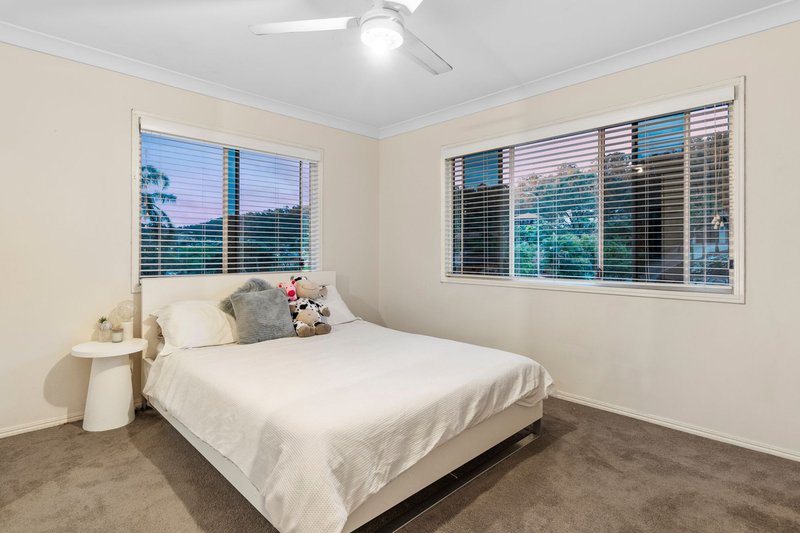 Photo - 252 Mount Warren Boulevard, Mount Warren Park QLD 4207 - Image 22