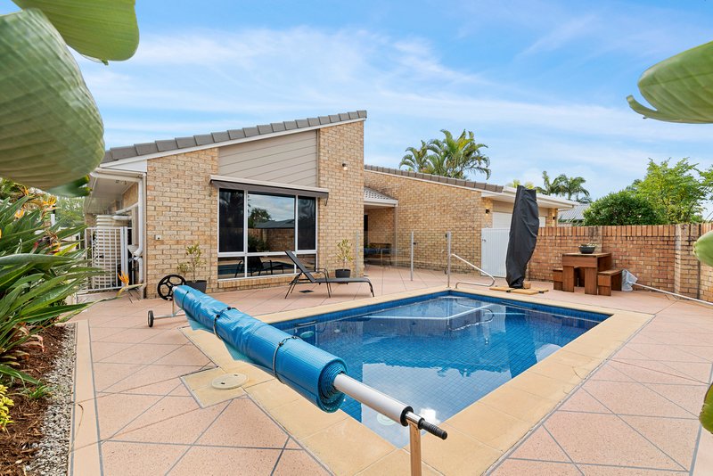 Photo - 252 Nineteenth Avenue, Elanora QLD 4221 - Image 8