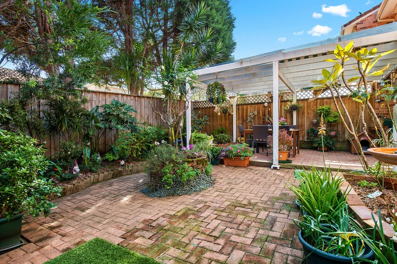 Photo - 2/52 Parsonage Road, Castle Hill NSW 2154 - Image 9