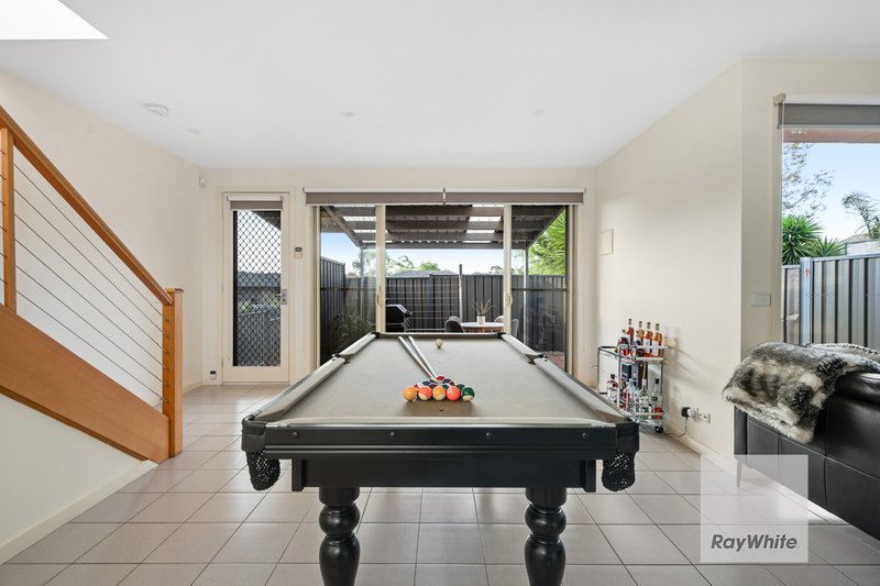 Photo - 2/52 Pascoe Street, Westmeadows VIC 3049 - Image 3