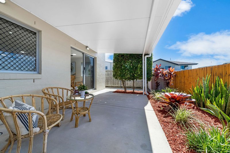 Photo - 25/2 Photinia Crescent, Mountain Creek QLD 4557 - Image 11