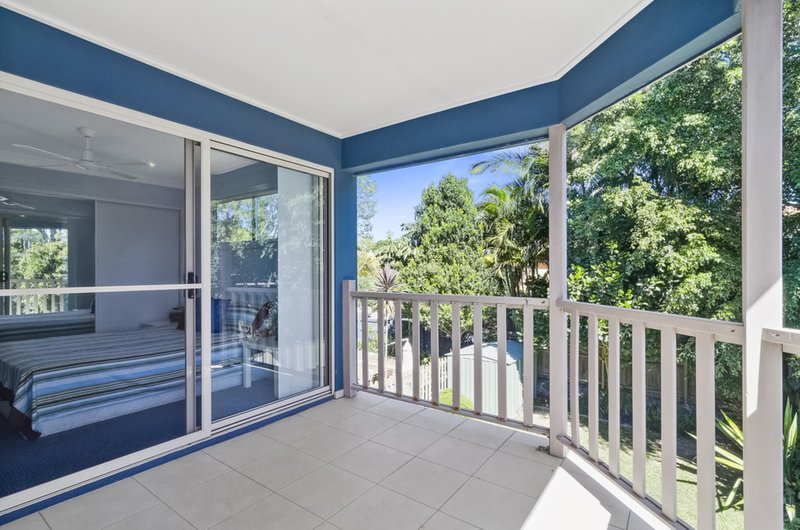 Photo - 2/52 Riverside Drive, Currumbin Waters QLD 4223 - Image 9