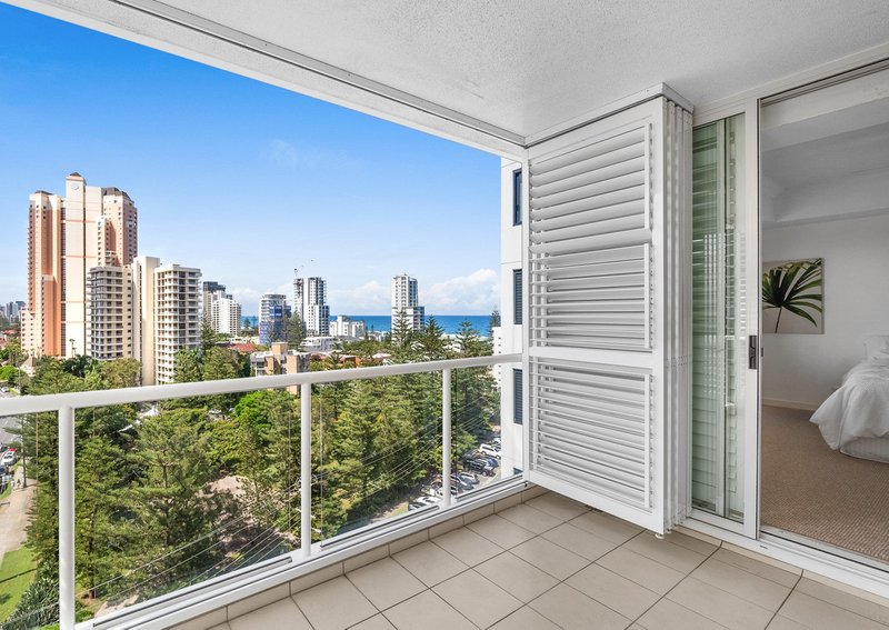 25/20 Queensland Avenue, Broadbeach QLD 4218