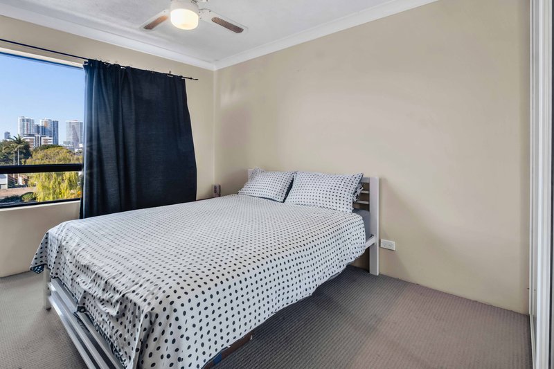 Photo - 25/217-219 Scarborough Street, Southport QLD 4215 - Image 2