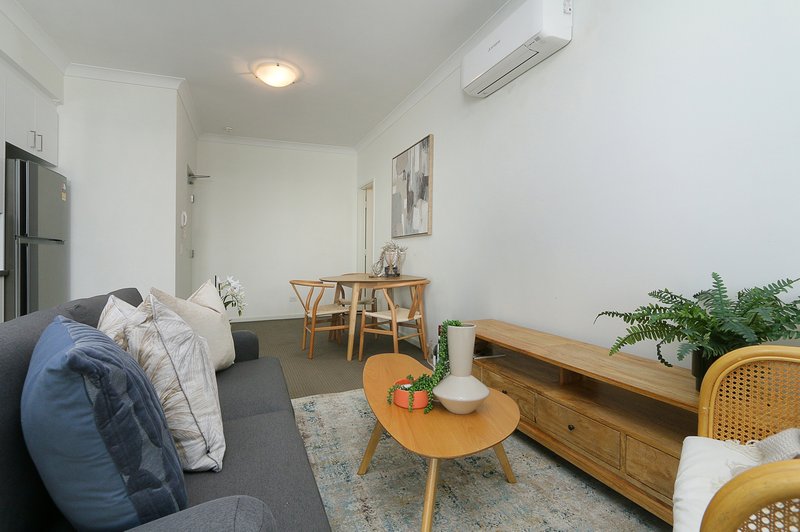 Photo - 25/25 O'Connor Close, North Coogee WA 6163 - Image 5