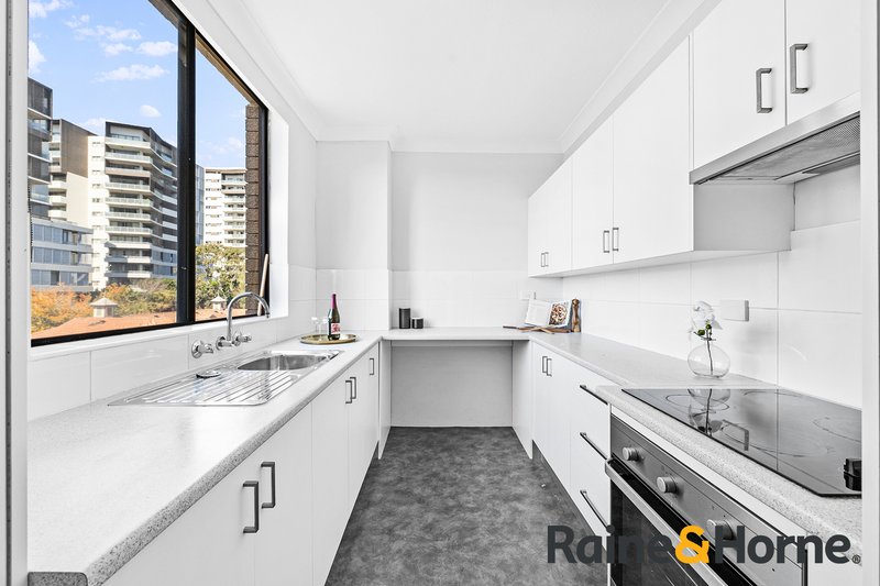 Photo - 25/26-28 Park Avenue, Burwood NSW 2134 - Image 3