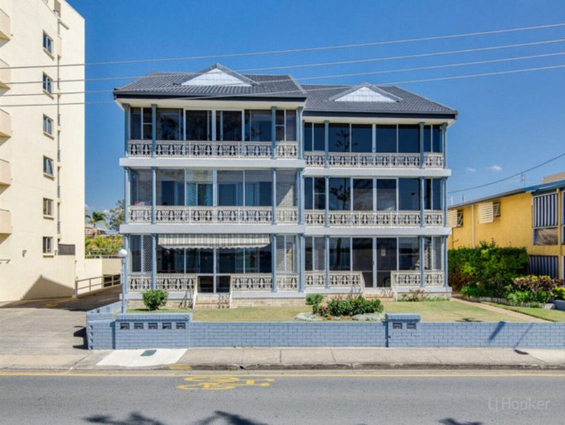 Photo - 2/526 Marine Parade, Biggera Waters QLD 4216 - Image 6