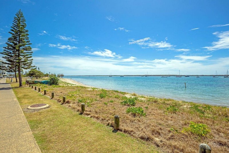 Photo - 2/526 Marine Parade, Biggera Waters QLD 4216 - Image 15