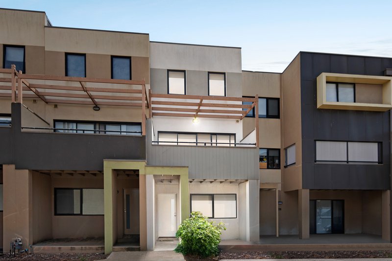 Photo - 25/27 Turva Avenue, Tarneit VIC 3029 - Image 1