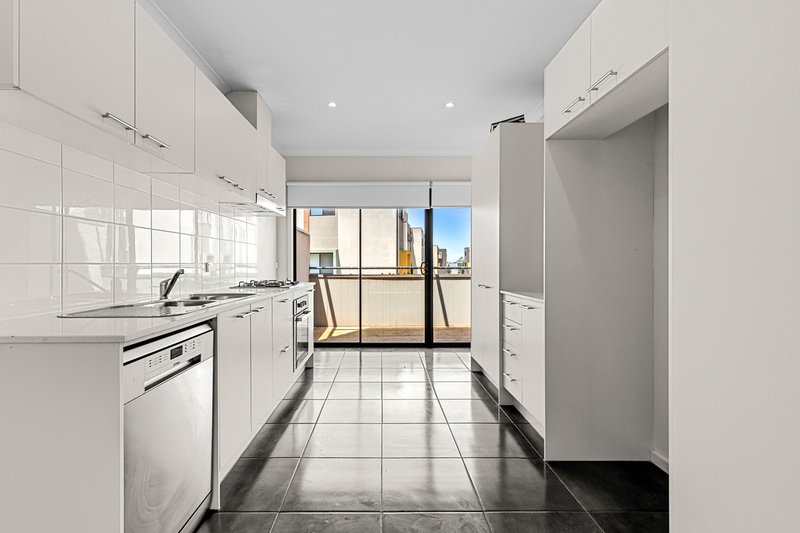 Photo - 25/27 Turva Avenue, Tarneit VIC 3029 - Image 2