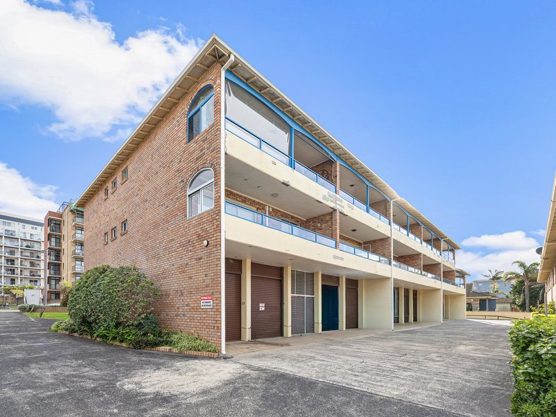 Photo - 25/28-34 Ocean Parade, The Entrance NSW 2261 - Image 1