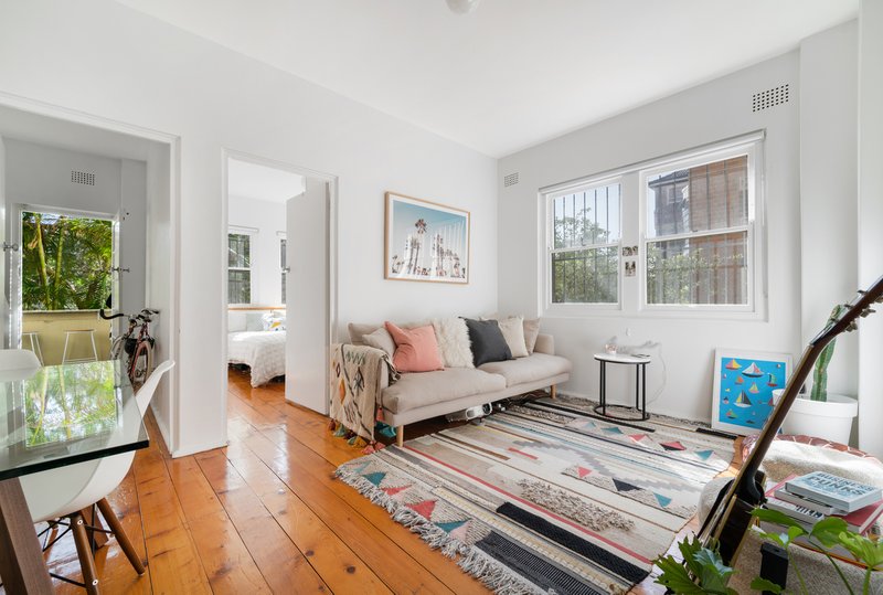 2/52a Sir Thomas Mitchell Road, Bondi Beach NSW 2026